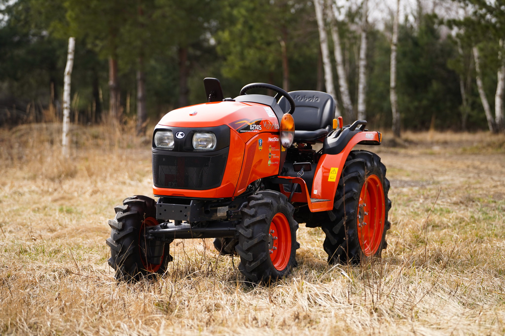 Agricultural tractor Kubota B2741S